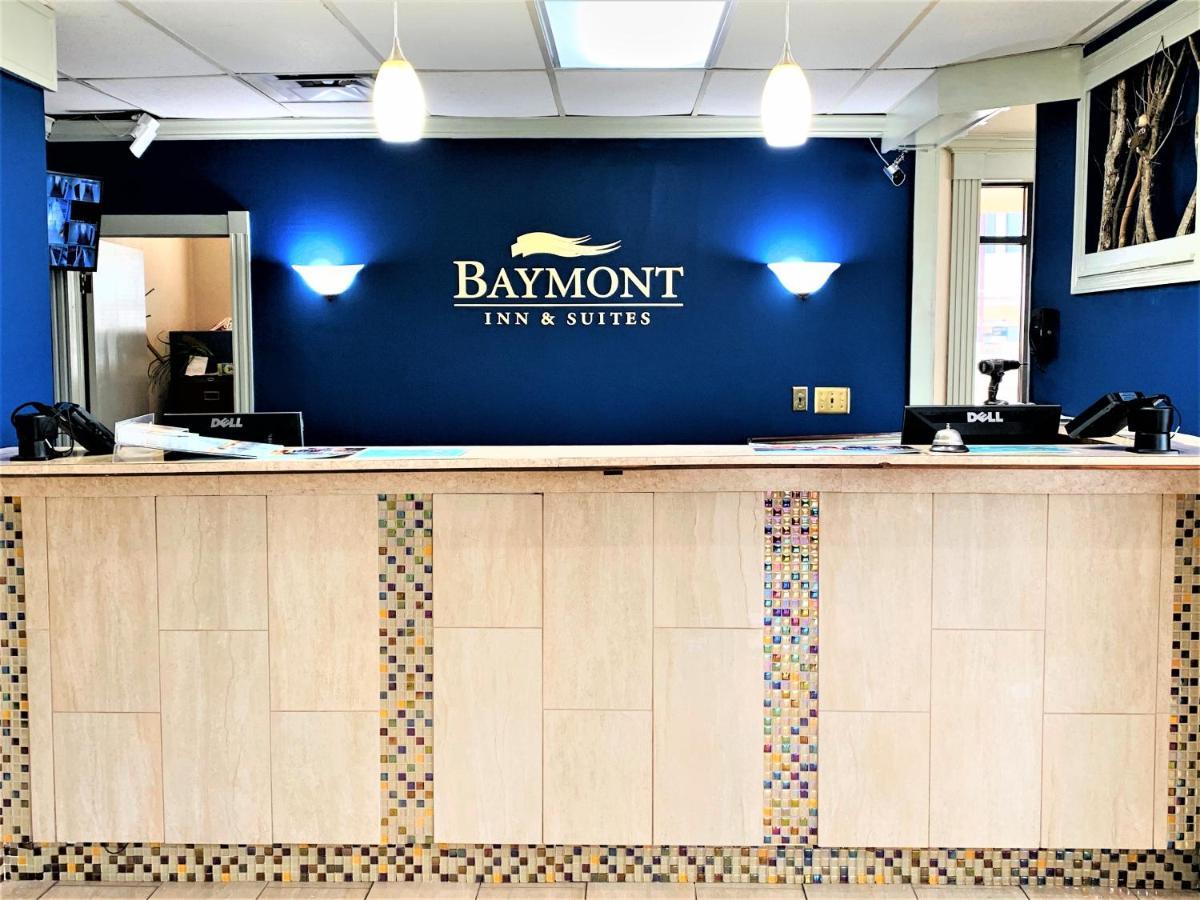 Отель Baymont By Wyndham Front Royal Near Shenandoah National Park Экстерьер фото